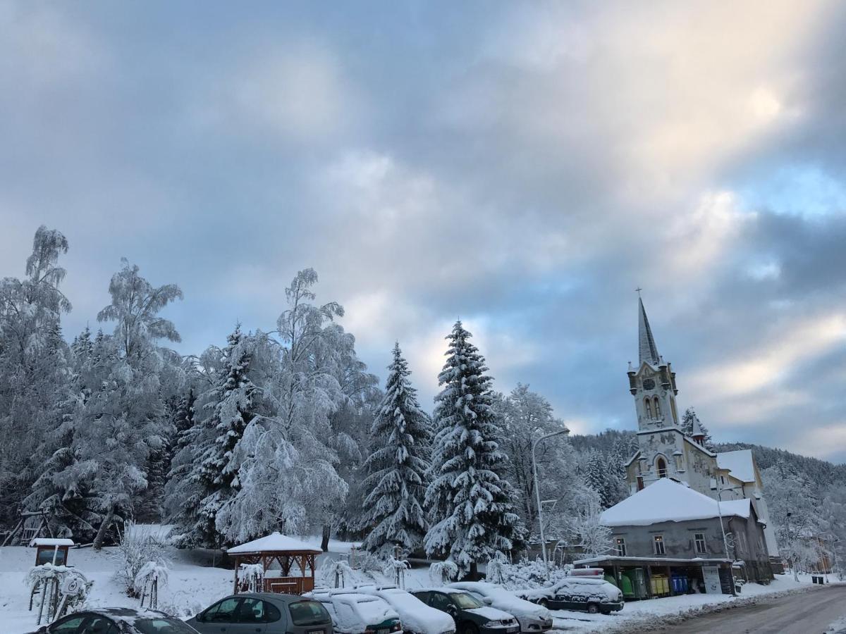 Penzion Maja Josefuv Dul Bagian luar foto